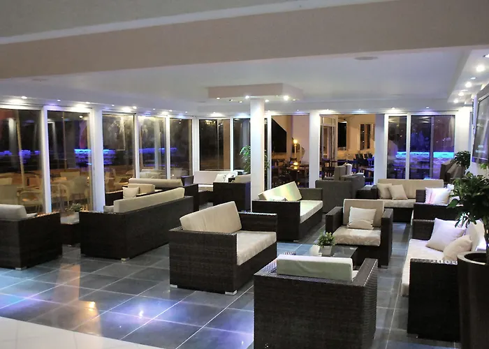 Flamingo Beach Hotel